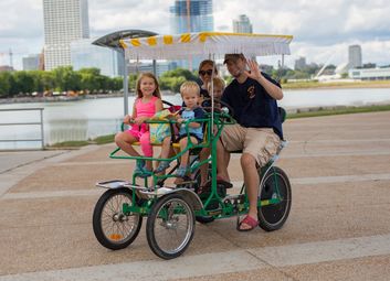 Family Bike Activities Milwaukee